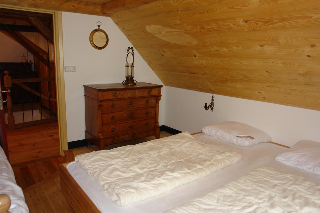 Chata Hugo - 3 Retreat Apartments Tanvald Εξωτερικό φωτογραφία